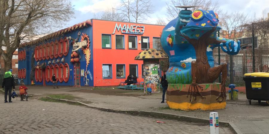 LAURA_AkiÓ->PLAYTrucke, Berlin.